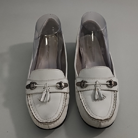 White Soft Leather Loafers with Tassels and Pewter Metal Ornament Rubber Soles - Picture 2 of 16